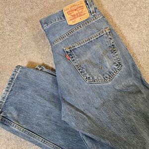 Levi's 550 Relaxed Fit Jeans Medium Wash Size 34 X 30